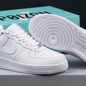 Air force 1 Triple white sneaker